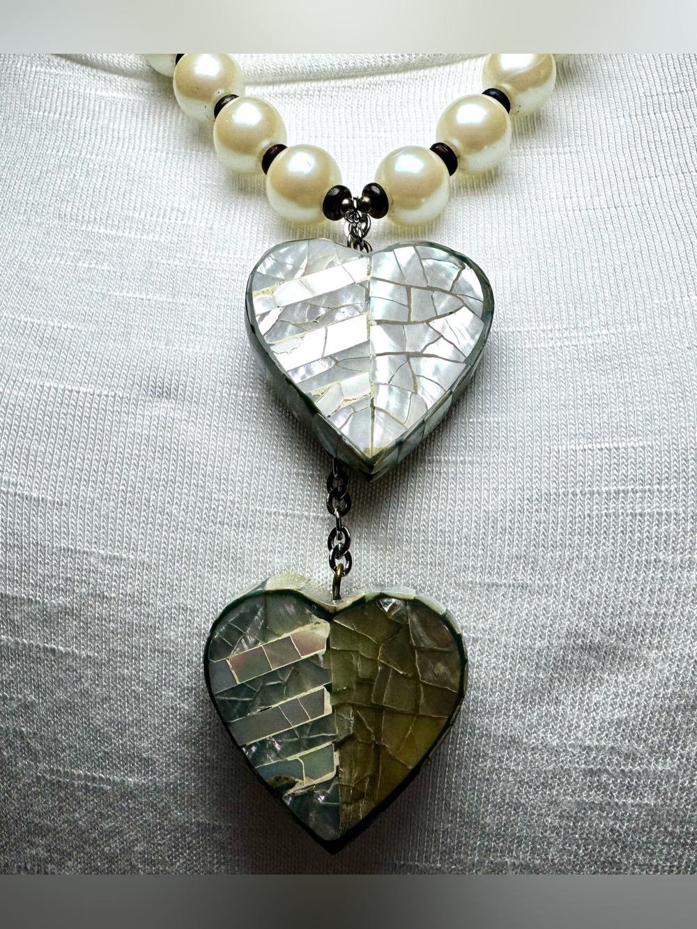 RARE Signed Miriam Haskell Pearl Bead Necklace with Abalone Heart Pendants #1276 - Picture 5 of 16